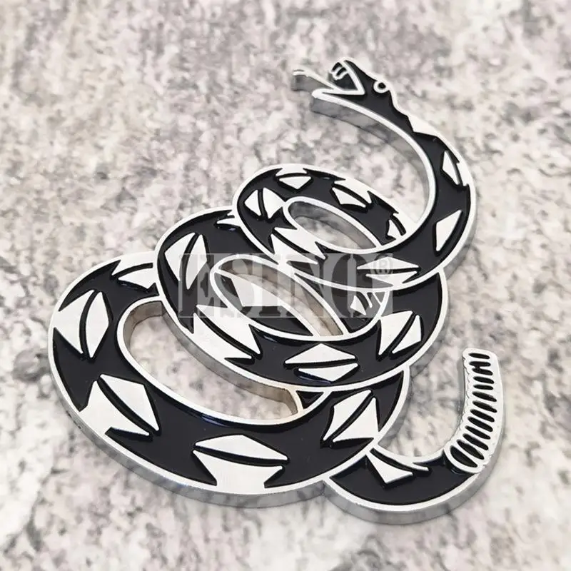 

Don't Tread on Me Rattlesnake Metal Zinc Alloy Adhesive Emblem Decorative Badge Sticker