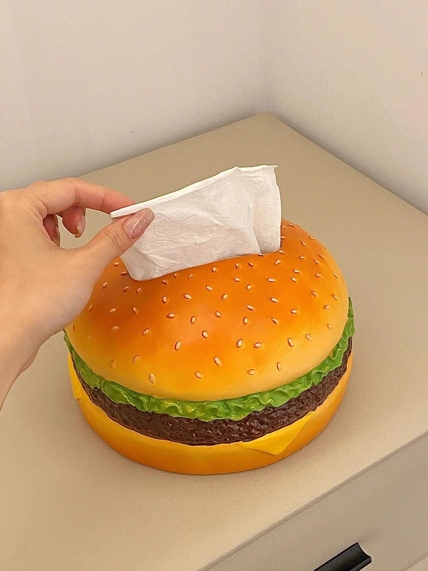 Taschentuchbox im Hamburger-Design, kreativer Kraftpapierhalter für Wohnzimmer, Dekor, lustiges Wohnaccessoire, Retro-Stil, Neuheitsgeschenk – Detail 9