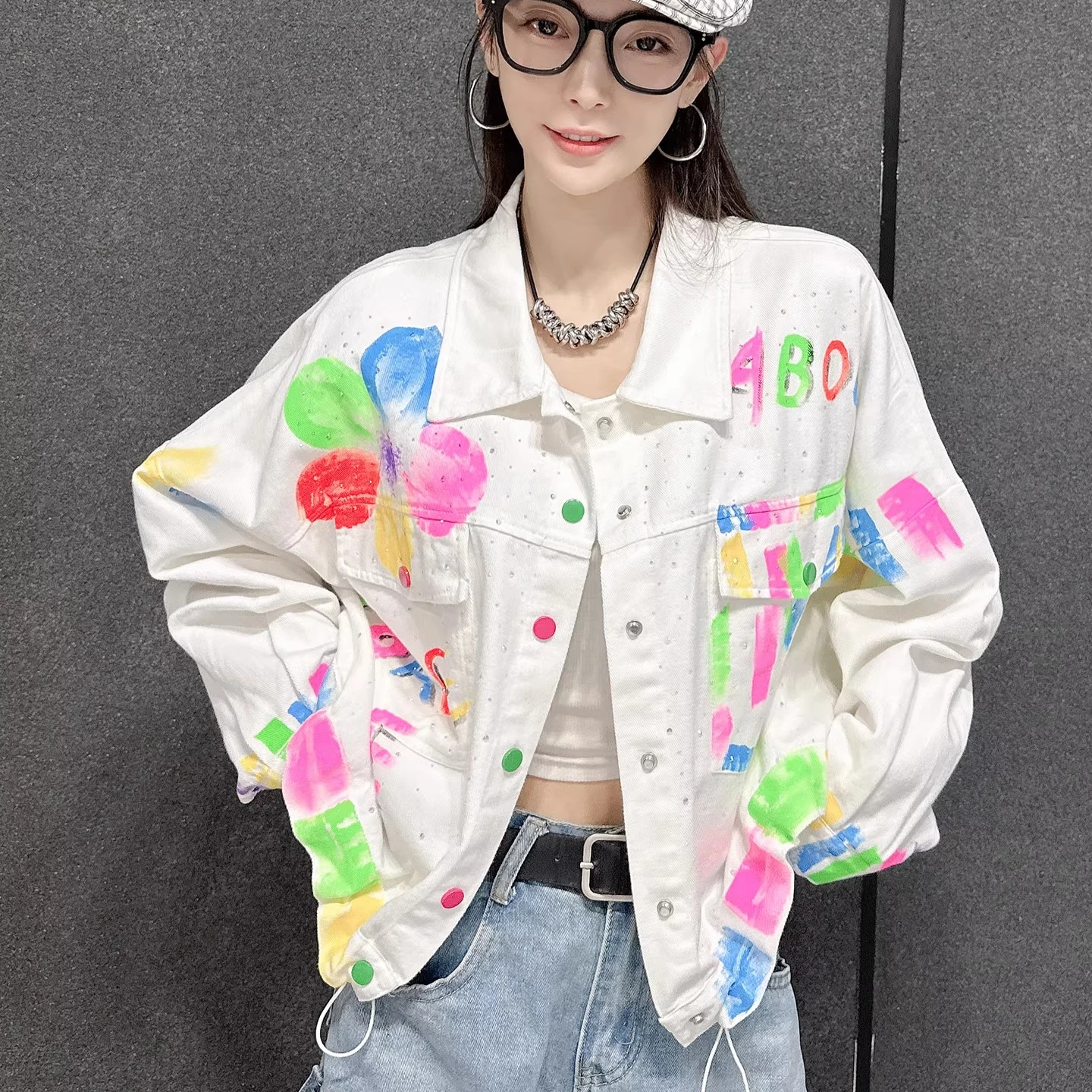 

Chic Woman Hand-painted Rainbow Flowers Rhinestones Denim Jacket Hot Drilling Spray Painting Graffiti Floral Coat Outwear Tops