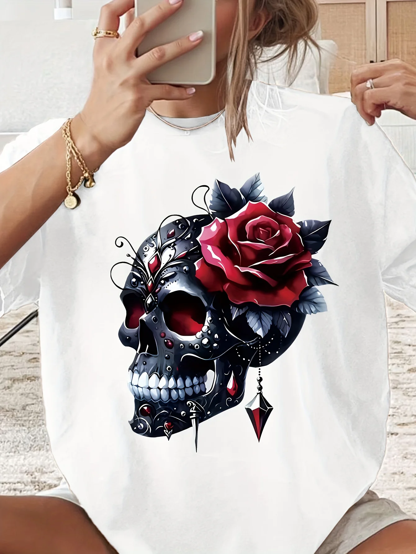 Women's Gothic Skull Rose Print Short Sleeve Round Neck Casual Tee with Medium Stretch, for Party Wear Year-Round Wear,The T-shirt is made of soft, pure cotton fabric.