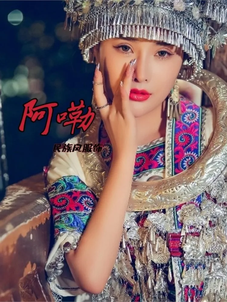 الأزياء العرقية الجديدة الملابس النسائية الغريبة التنانير الطويلة أداء السفر التصوير الفوتوغرافي وتصوير الصور