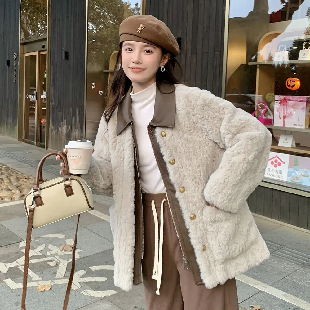 Beige Popular Lamb Wool Jacket Women Short Style 2024 Winter New Thick Coats
