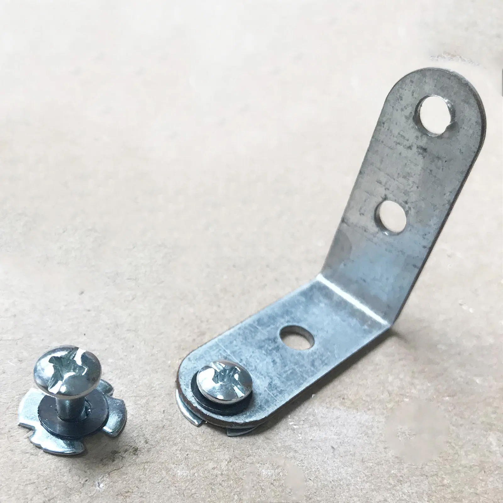 

Набор из 42 оцинкованных анкеров для полых стен из углеродистой стали, распорных гаек для гипсокартона, крепежных винтов и фиксаторов, комплект гаек-дюбелей