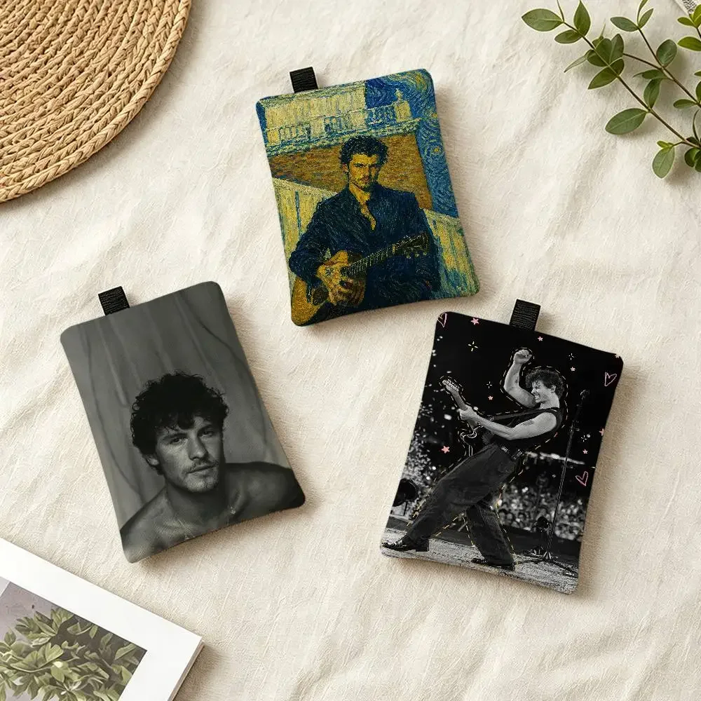 Singer S-Shawn Mendes Zippered Coin Purse With Detachable Carabiner – Mini Coin And Key Pouch