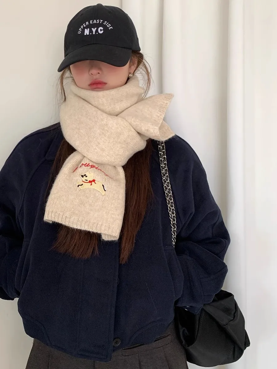 

Cute Little Dog Embroidery Knitted Scarf With Wool For Women To Keep Warm In Autumn And Winter New Versatile Neck Warmer