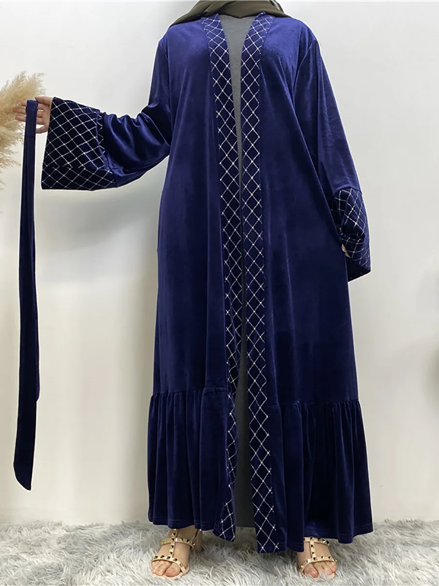 Middle East Winter Fall Velvet Long Sleeve Women Muslim Fashion Maxi Turkey Dress Ramadan Kaftan Dubai Abaya Islamic Clothing