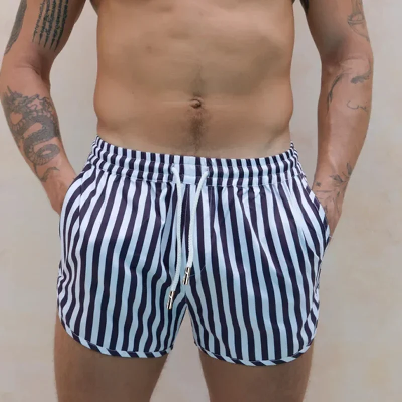 Summer New Men's Running Shorts Woven Lightweight Quick Dry Non-Stretchy Outdoor Casual Printed Beach Shorts Training Shorts
