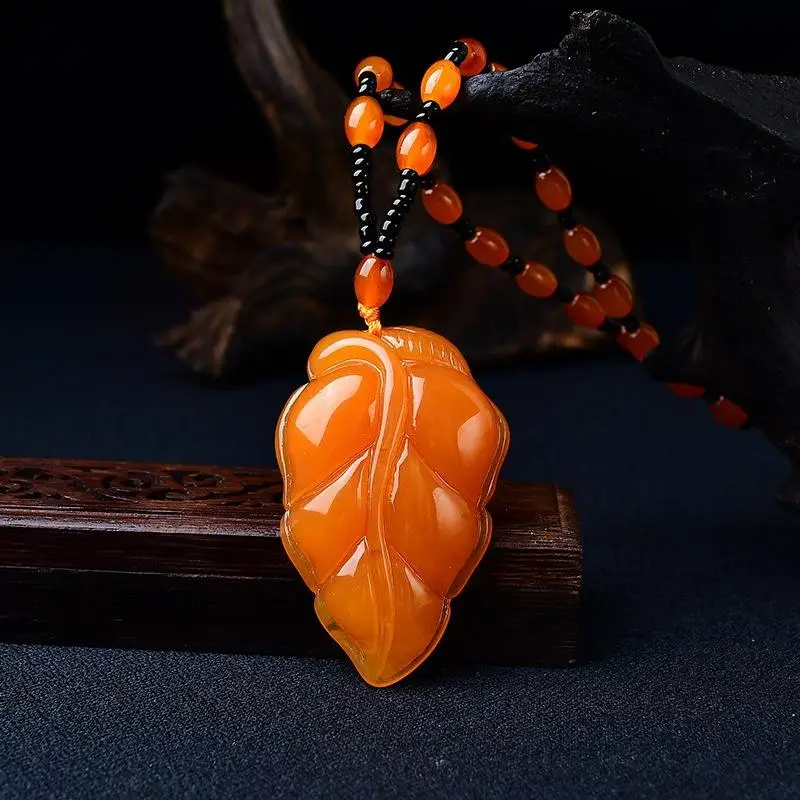 Yellow Beeswax Sweater Necklace Water Drop Flowers Gourd Leaves Amber Pendant Necklace Handicraft National Style Pendant