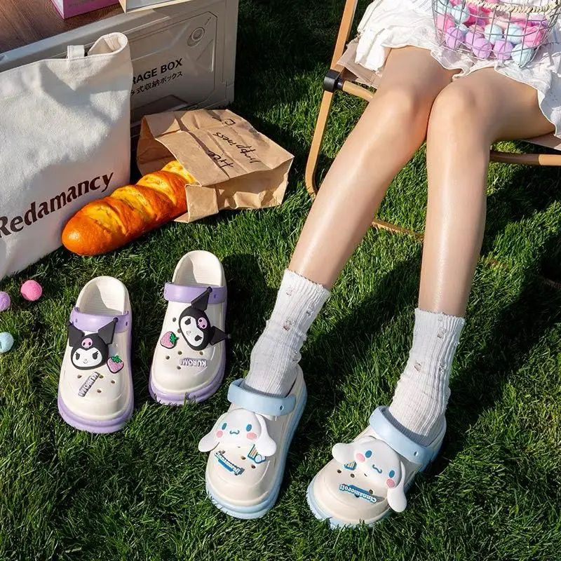 

Sanrio Hole Shoes Beach Shoes Toe Sandals Home Thickened Cinnamoroll Girl New Style Summer Outdoor Student Cartoon Cute Slippers