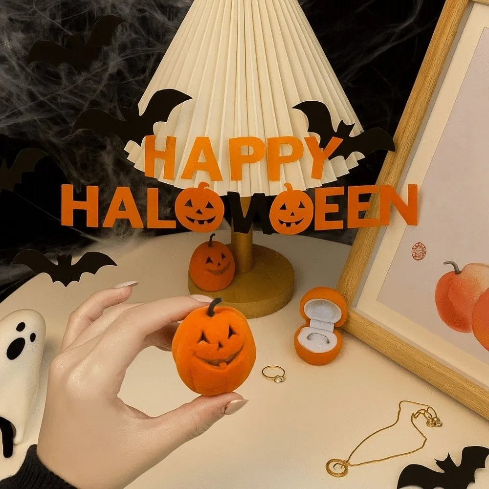 

Creative Wedding Halloween Jewelry Box Storage Orange Pumpkin Rings Box Anti-collision Mini Flannel Jewelry Organizer Propose