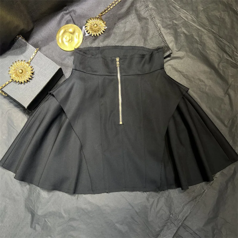 Women's skirt New high waisted slim fit mini skirt for autumn 2025 Double row metal button short skirt y2k women's half skirt