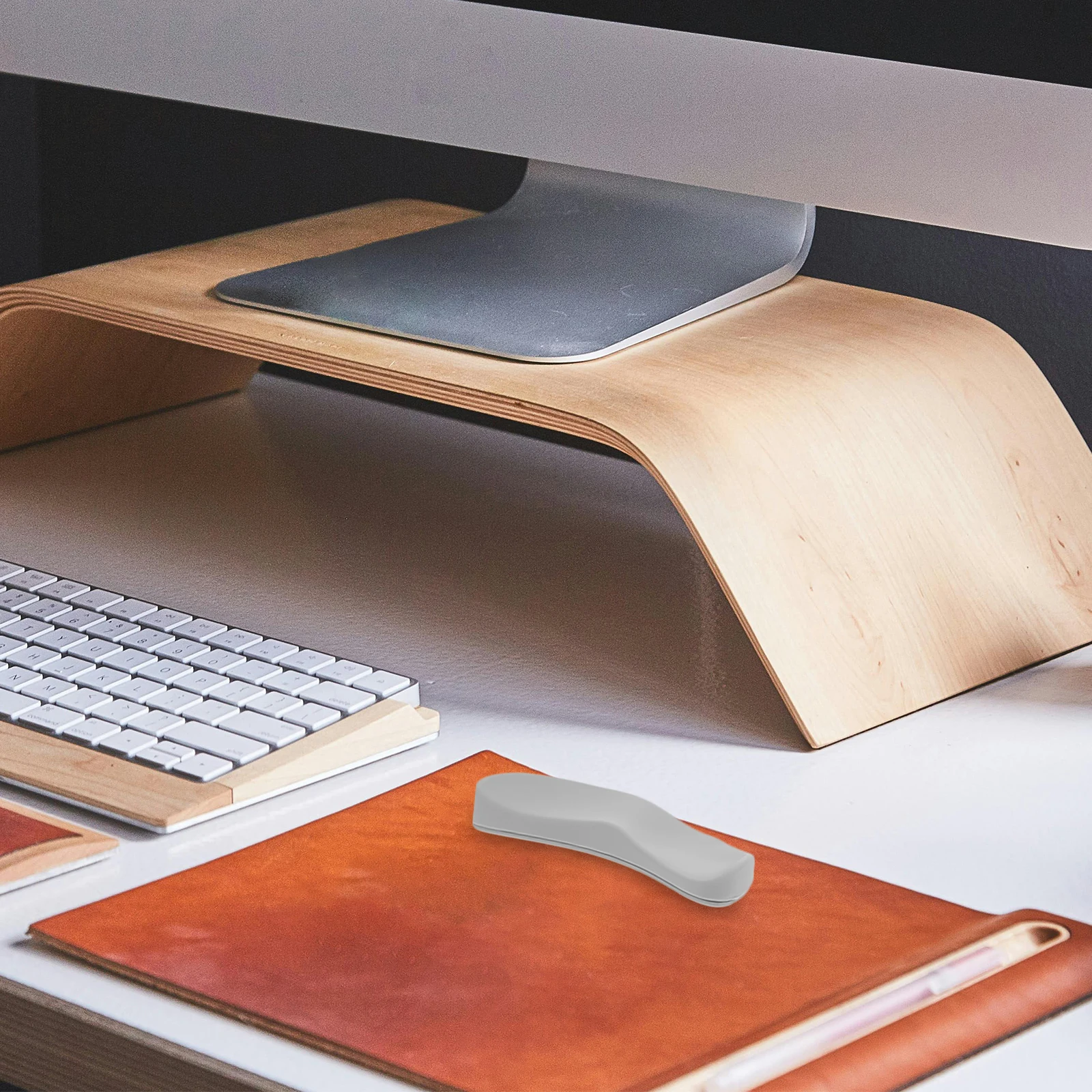 

Black Right-Hand Silicone Wrist Rest Ergonomic Non-Slip Support Cushion for Computer Mouse Office Mouse Pad Wrist Support Hand