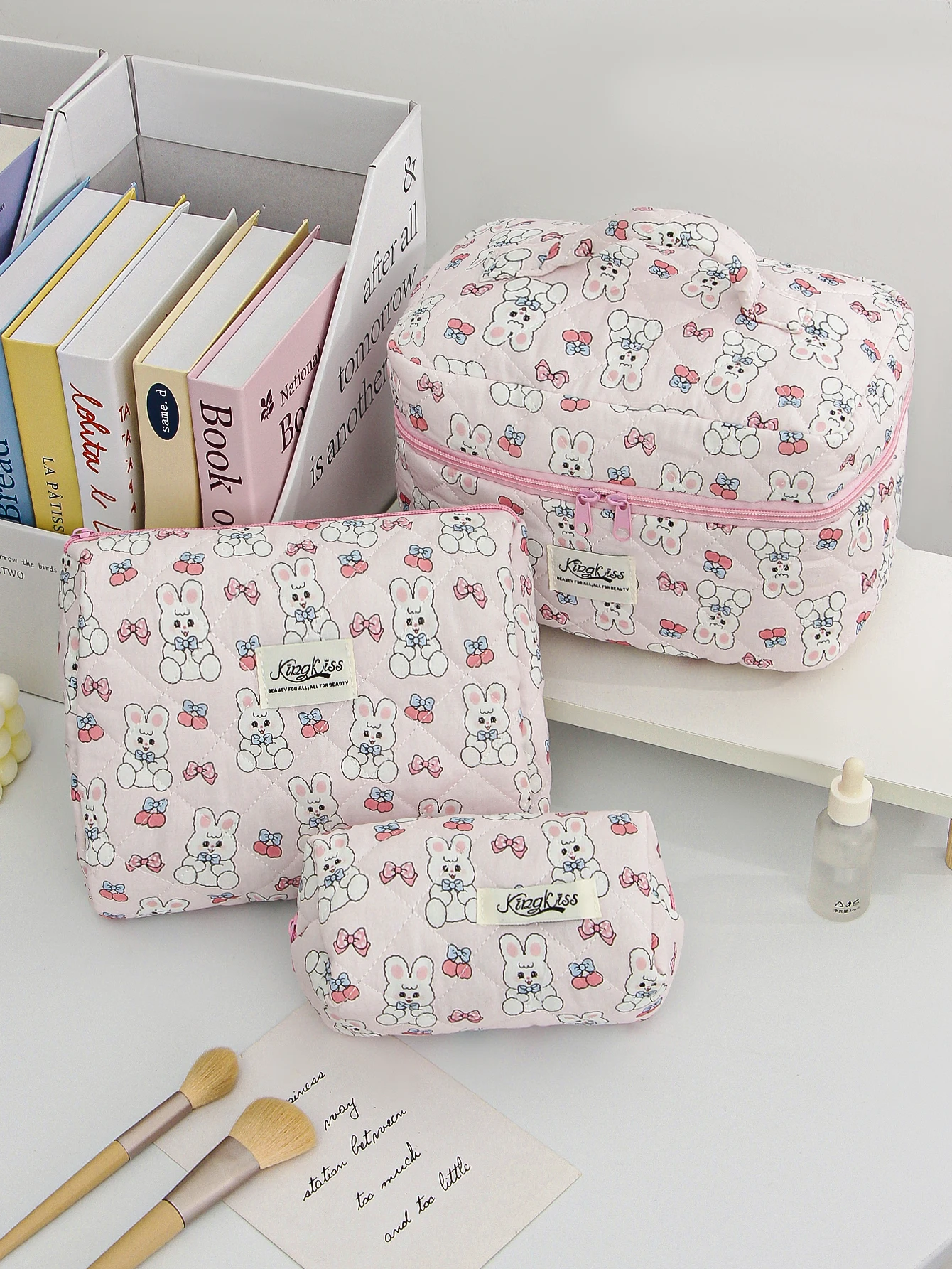 1pc/set Bunny Cherry Quilted Makeup Bag, Cute Portable Makeup Bag, Makeup Storage Bag, Multifunctional Makeup Bag