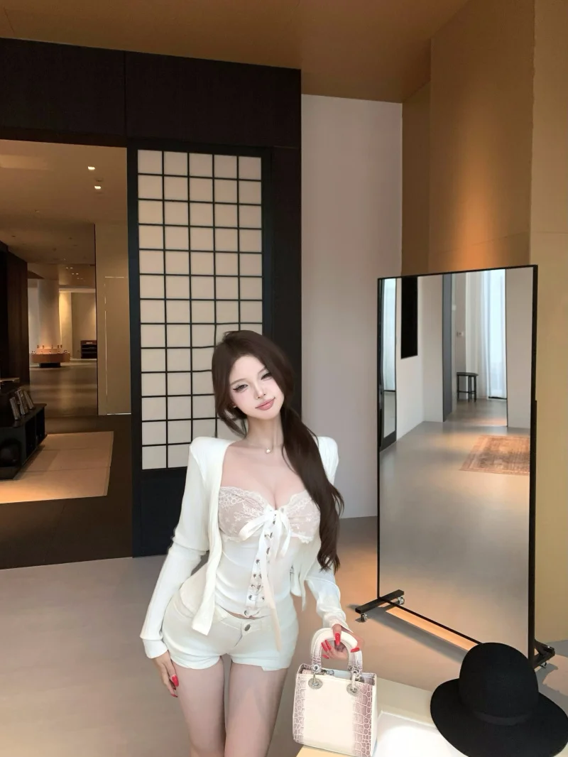 

Lace Splice Pure Desire Women's Early Autumn Clothing Set White Long Sleeve Knitted Open Cardigan Top Two-Piece Set