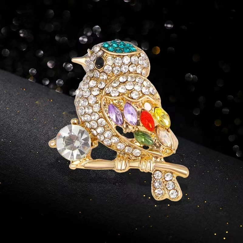 Exquisite Rhinestone Bird Animal Brooches Metal Magpie Owl Pins For Women Clothes Accessories Badges Corsage Gifts