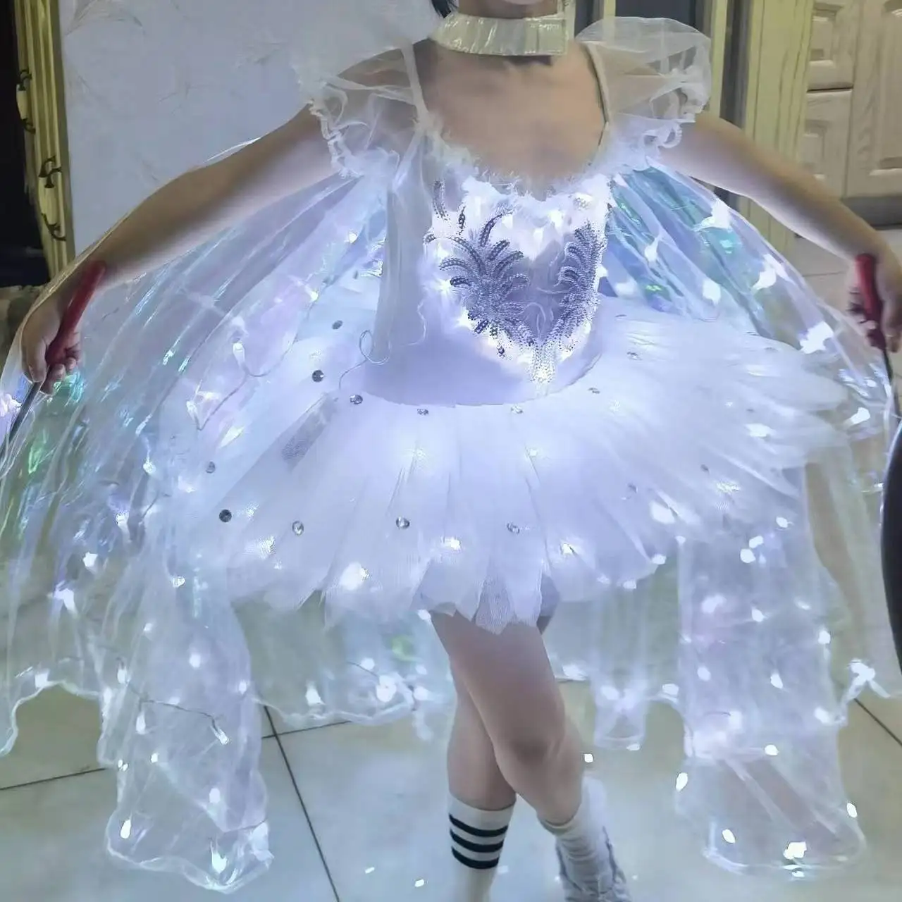 أجنحة متوهجة كيب فراشة تنورة أداء ارتداء مرحلة الرقص LED تضيء ملابس رقص الباليه الفلورسنت تنورة طويلة شفافة #6