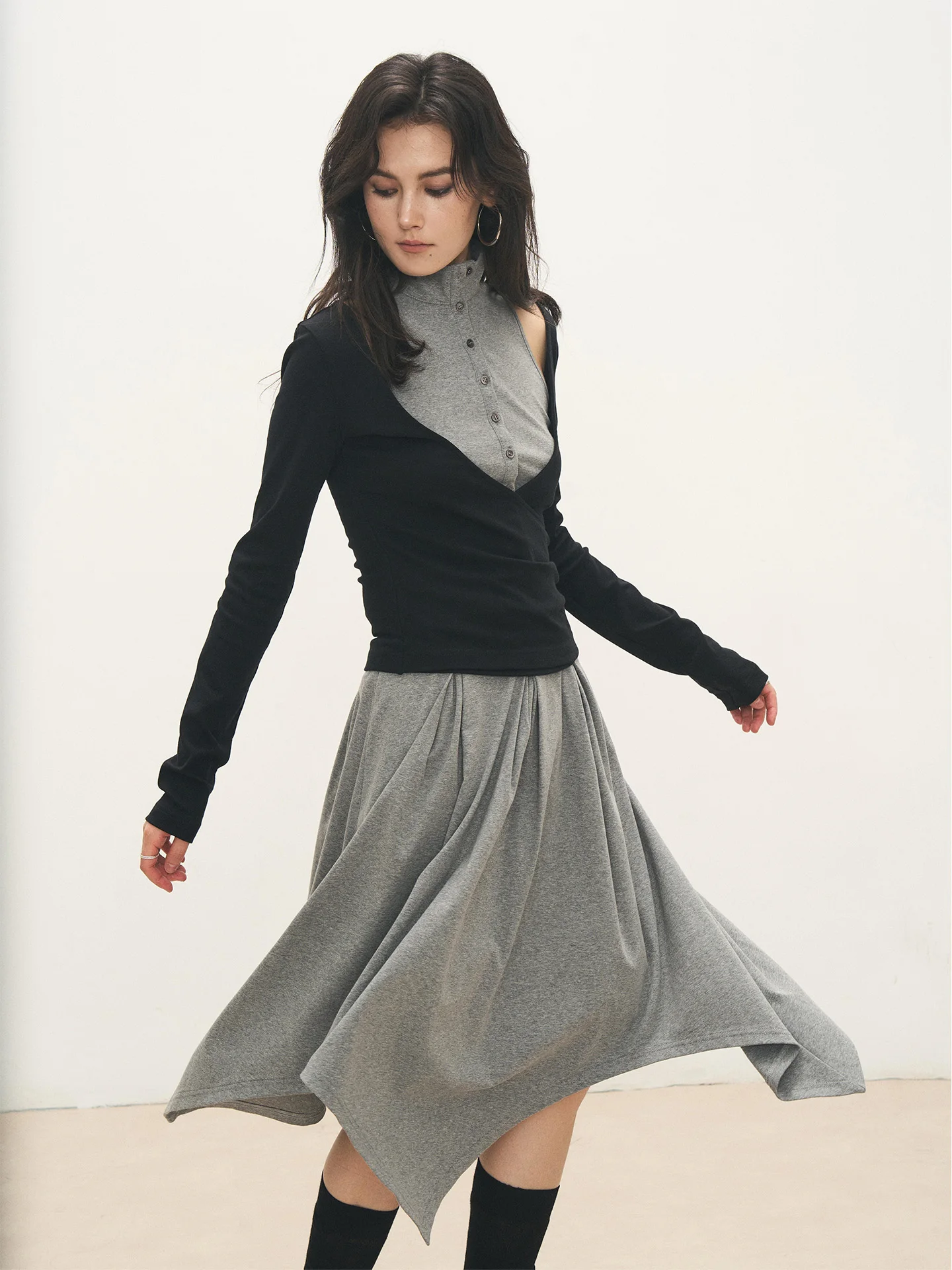 

Comfortable Versatile Stand Collar Taffeta Patterned Fake Two-Piece Cotton Blend Women's Knitwear Spring New Arrival