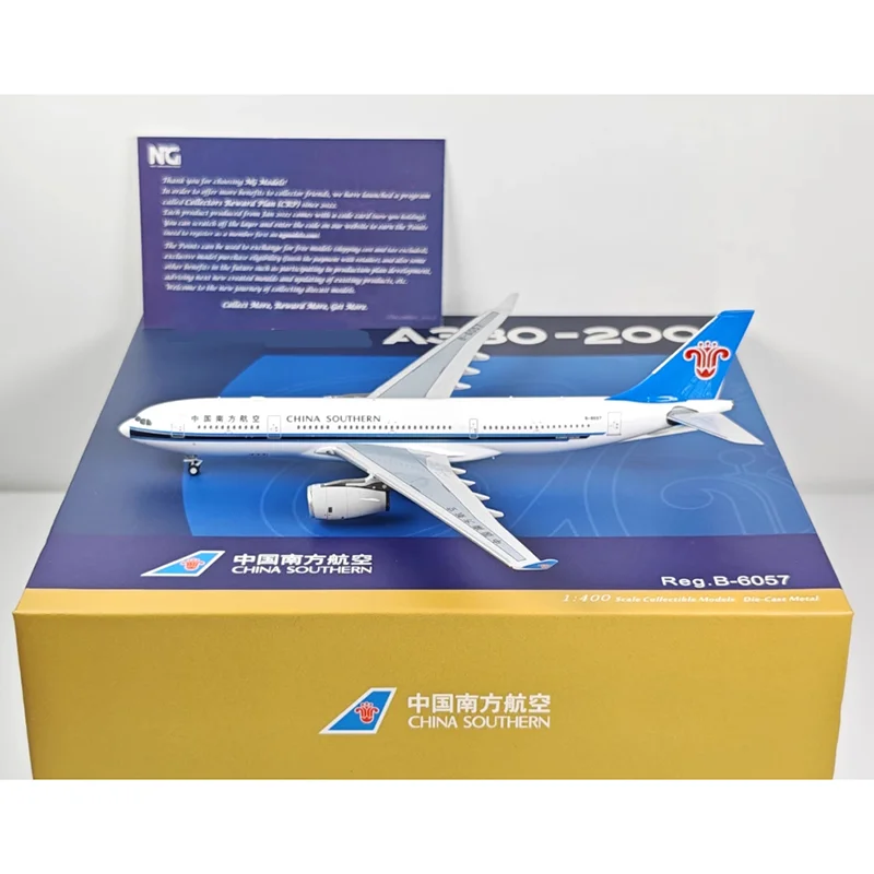 

NG Models Diecast 1/400 Scale 61076 China Southern Airlines A330-200 B-6057 Alloy Aircraft Model Collection Ornament Decorative