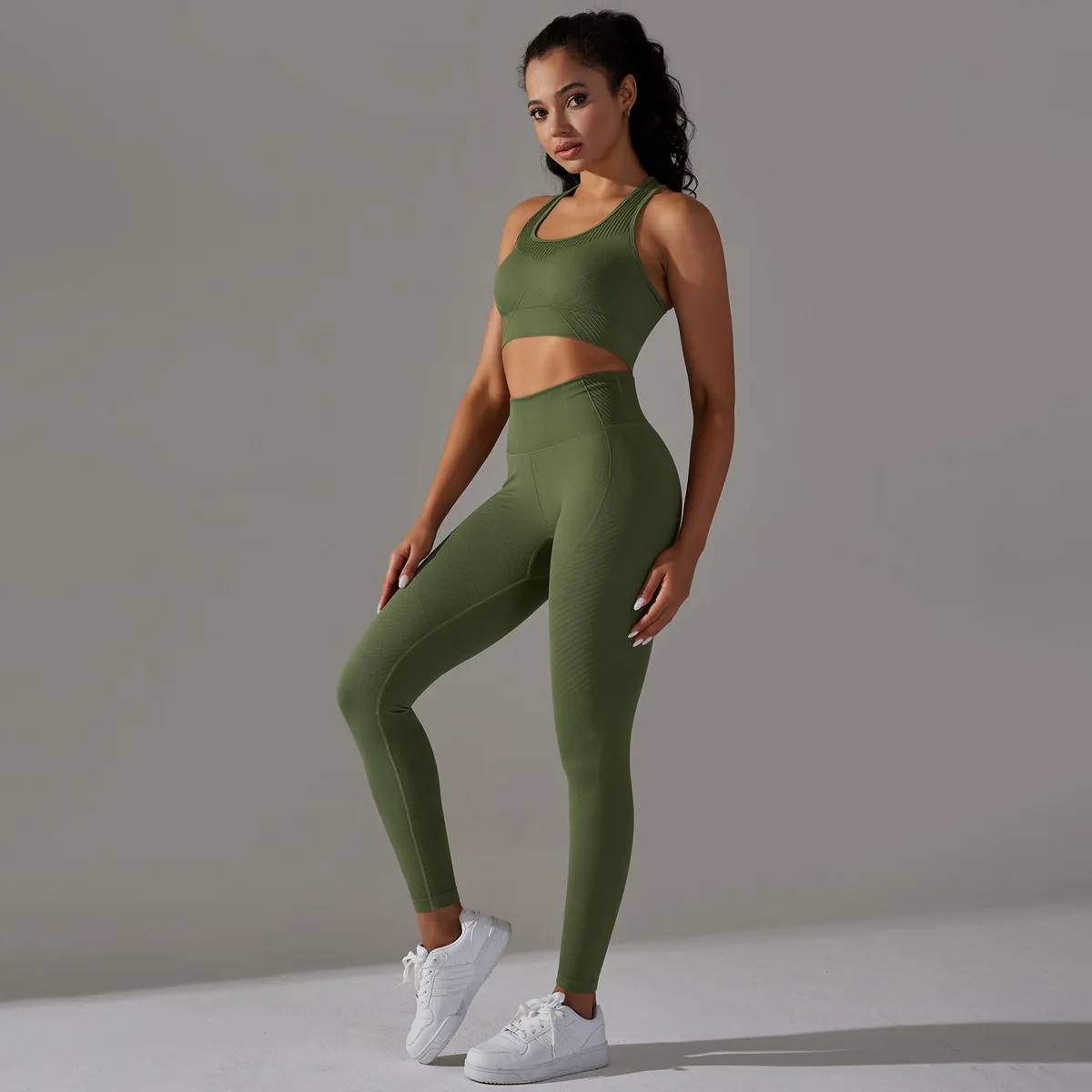 New Energy Seamless Yoga Suit For Fitness Women 2 Piece Set Workout Clothes Sports Outfits Gym Clothing Legging Bra Sportswear