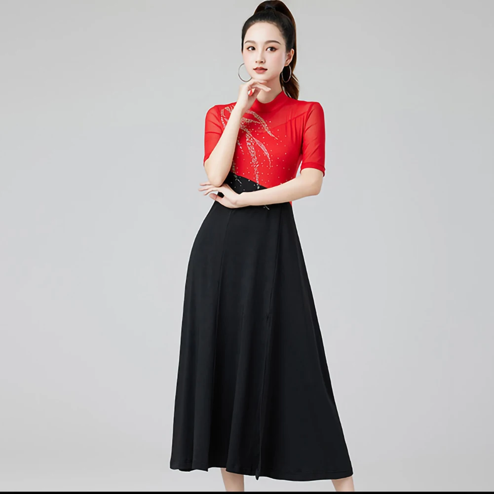 

Ballroom Waltz Competition Dress Dance Dress Black Contrast Red Rhinestone Five-Point Sleeve Standard Dance Dress