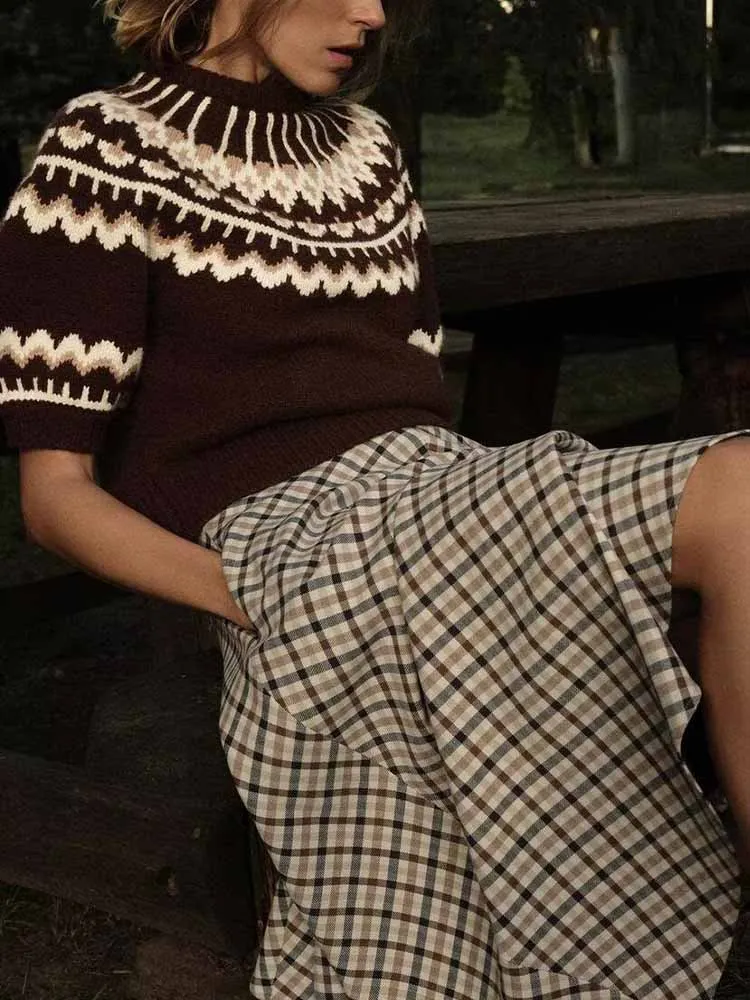 

Европейский и американский стиль, зимняя новая модная тенденция, женский дизайн, универсальный жаккардовый свитер с короткими рукавами