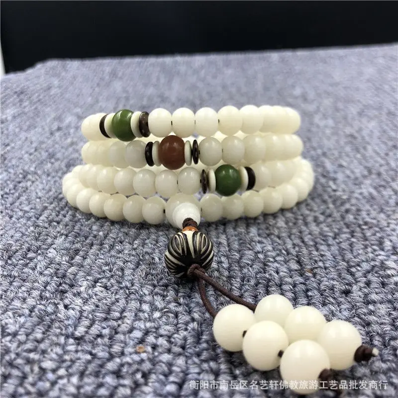 

Craftsman Creation108White Corypha Umbraculifea Apple Orchard Bracelet with Green Bodhi Root Lotus Bodhi Pendant