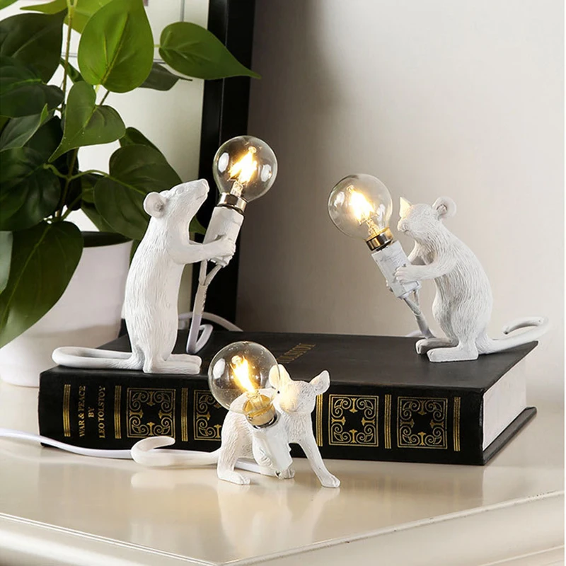 Resin Mouse Lamp Animal Desk Light with E12 Bulb AC Powered Decorative Rat-shaped Table Light for Bedroom Study Office Decor