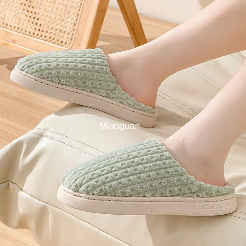 

Classic Women‘s Winter Anti-skid House Slippers Mens Home Indoor Shoes Unisex Couple Anti-slip Soft Cotton Footwear Comfortable