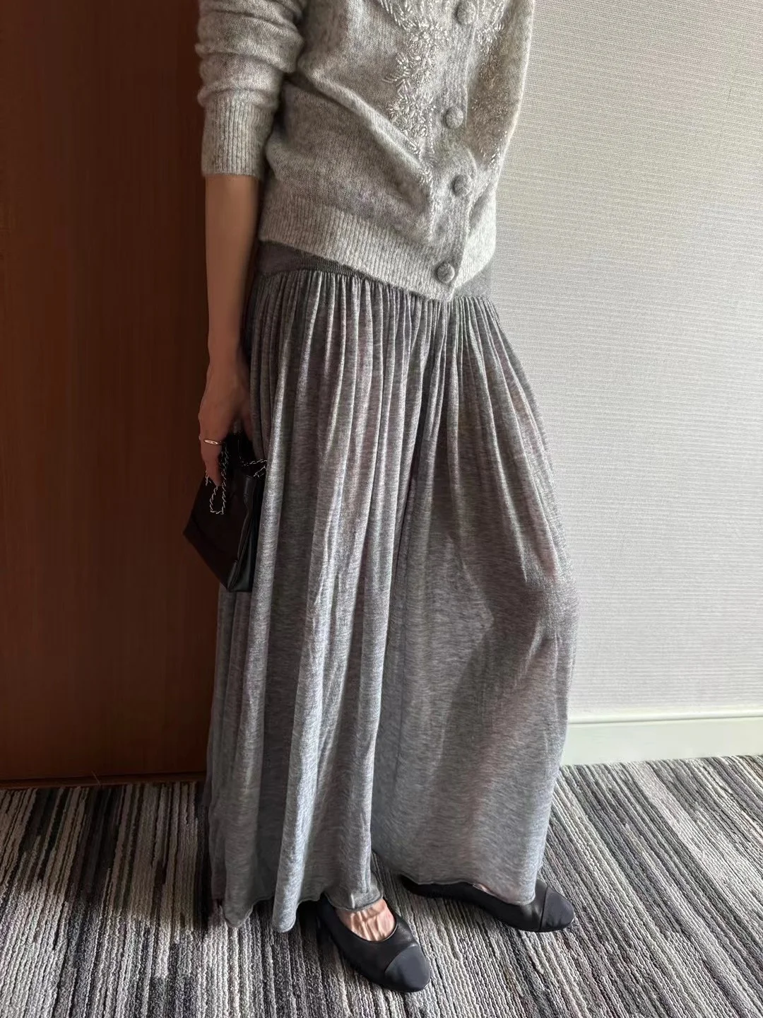 

100% Wool Women's Pleated Long Skirt Elastic High Waist Casual Female Knitted Jupe