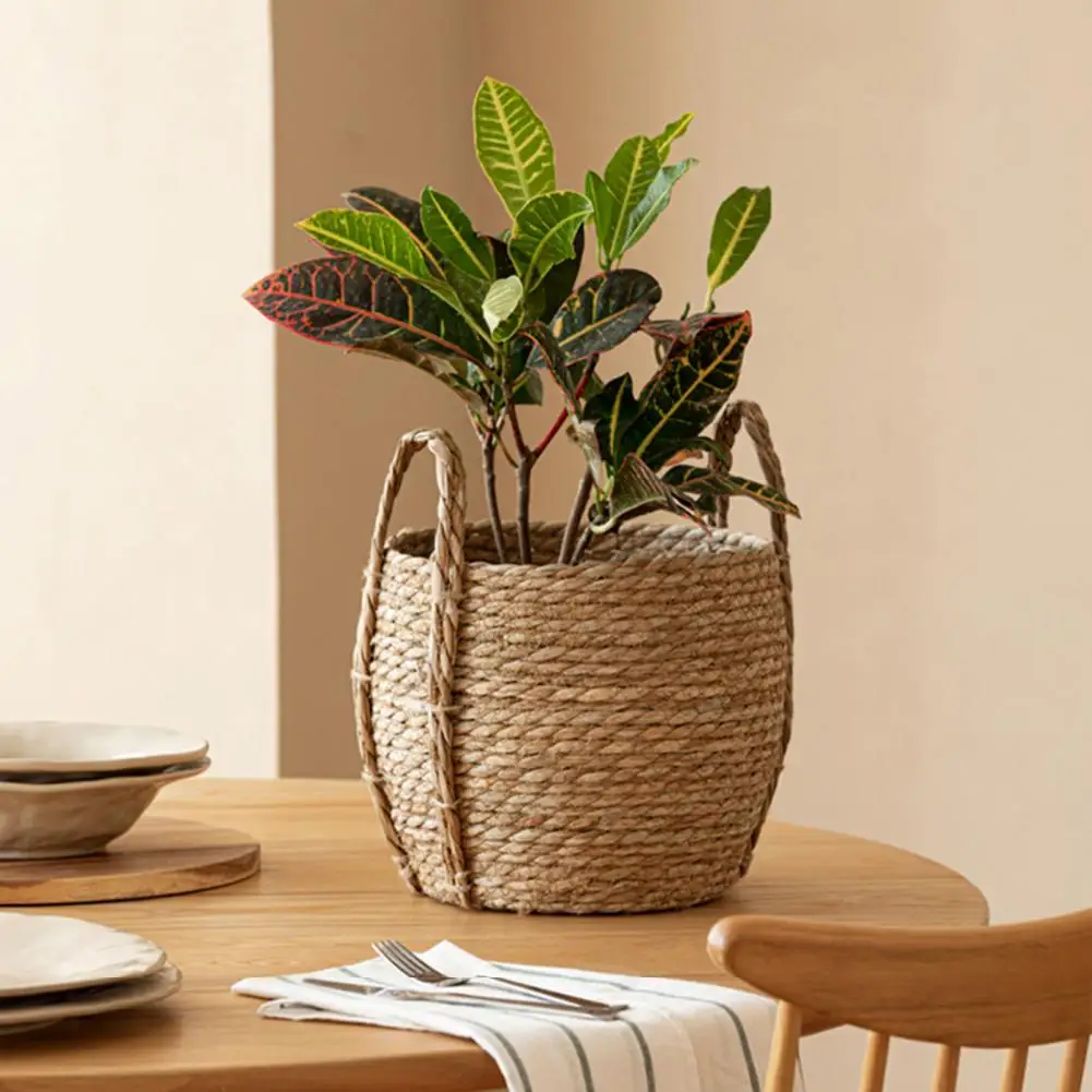 

Woven Planter Basket Laundry Storage Basket Natural Straw Basket with Handle Handmade Woven Planter Laundry Basket for Strong