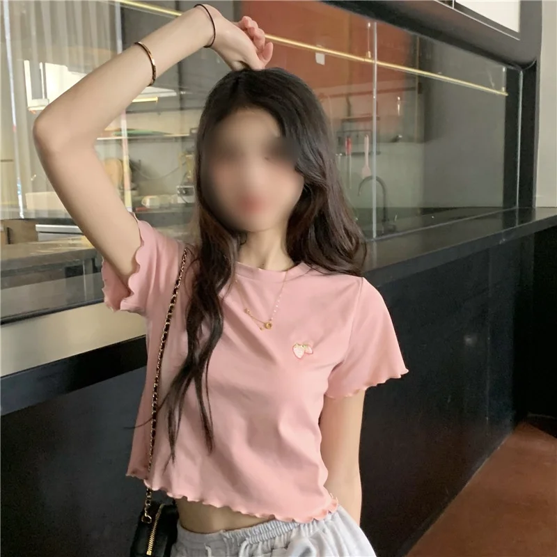 Y2K Summer T Shirt Women O-neck Cute Hot Girl Short Crop Tops New Korean Fashion Embroidered Slim Fit Tees T-Shirt Woman Clothes
