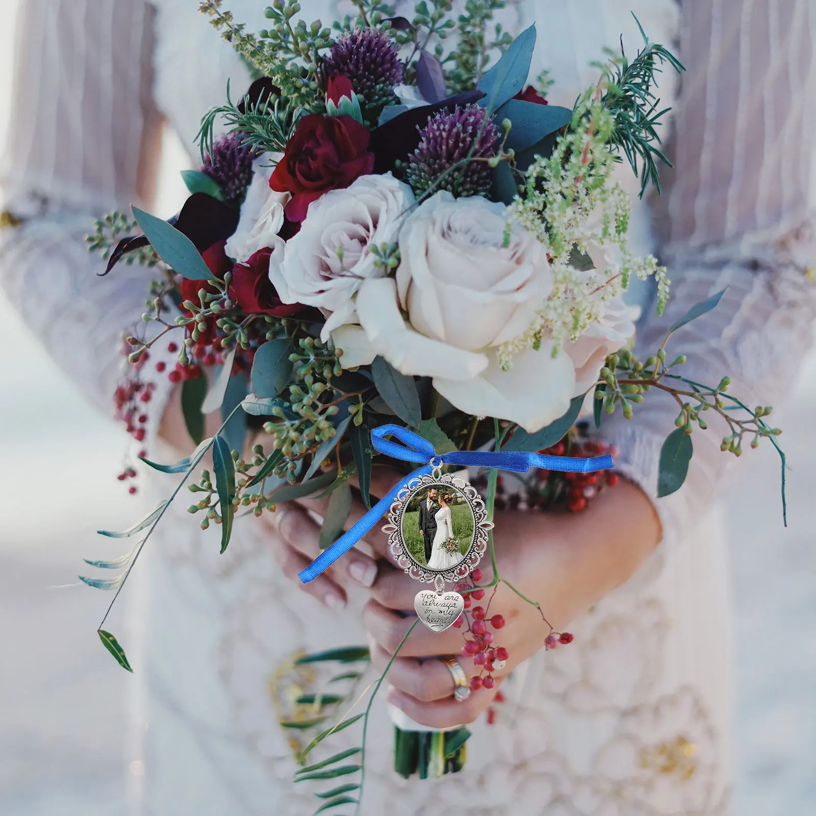 

2Pcs Photo Frame Pendant Bride Glass Bouquet Charms Wedding Memory Accessories DIY Jewelry Bracelet Pendants Metal Necklace