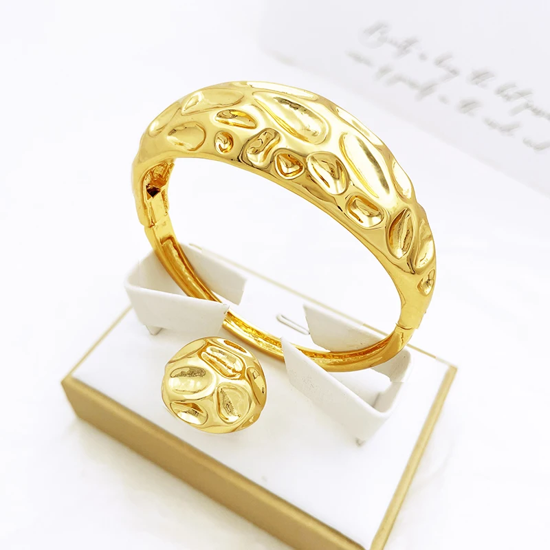 

Women Bracelet Gold Plated Dubai Cuff Bangle With Ring African Nigeria Luxury Jewelry Quality 18K Gold Plated Free Shipping