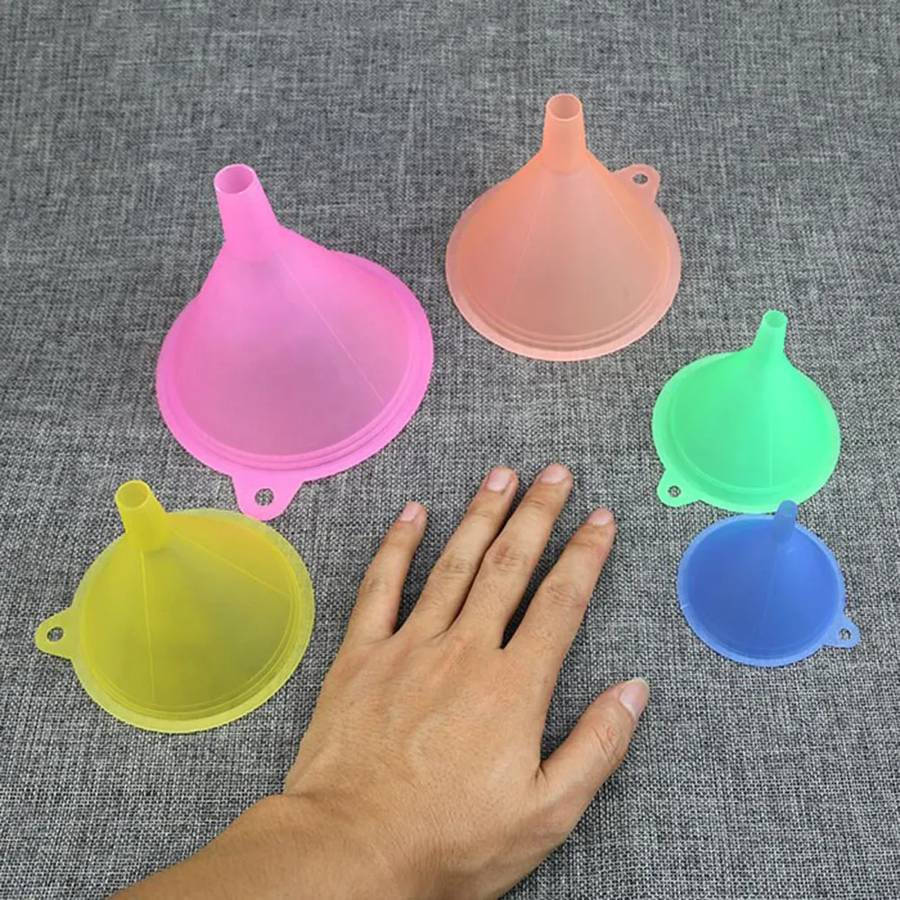 

5Pcs Colorful Mini Funnels Plastic Liquid Transfer Tool for Essential Oils Perfume Water Sand Art Fast Clean Filling Bottle Vial