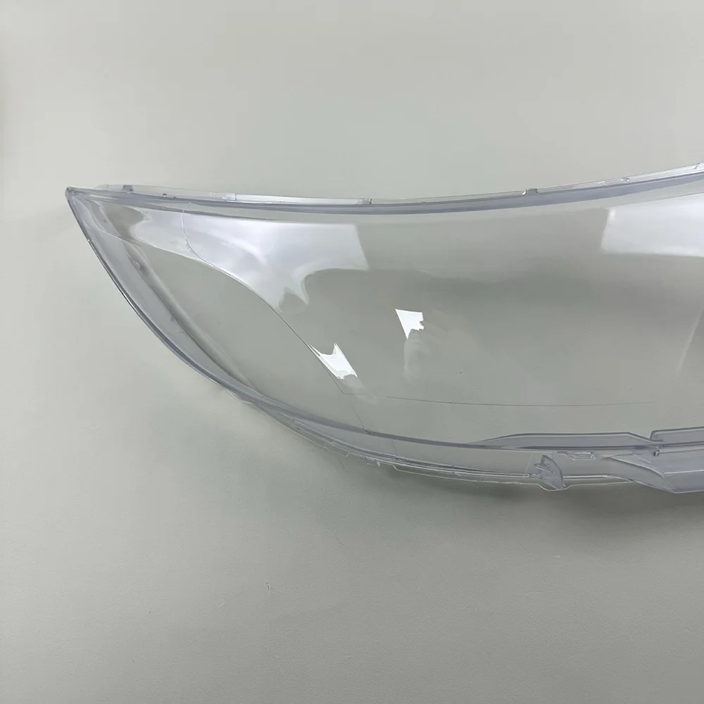 สําหรับ Kia K2 2009 2010 2011 2012 รถยนต์อุปกรณ์เสริมเปลี่ยนโปร่งใส PC ไฟรถเปลือกแก้วไฟหน้า
