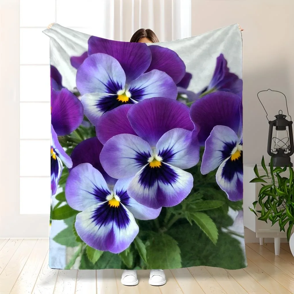 

Vibrant Purple Pansy Soft Throw Blanket: Lush Floral Pattern Cozy Couch Cover for Fresh Cottagecore Home Decor