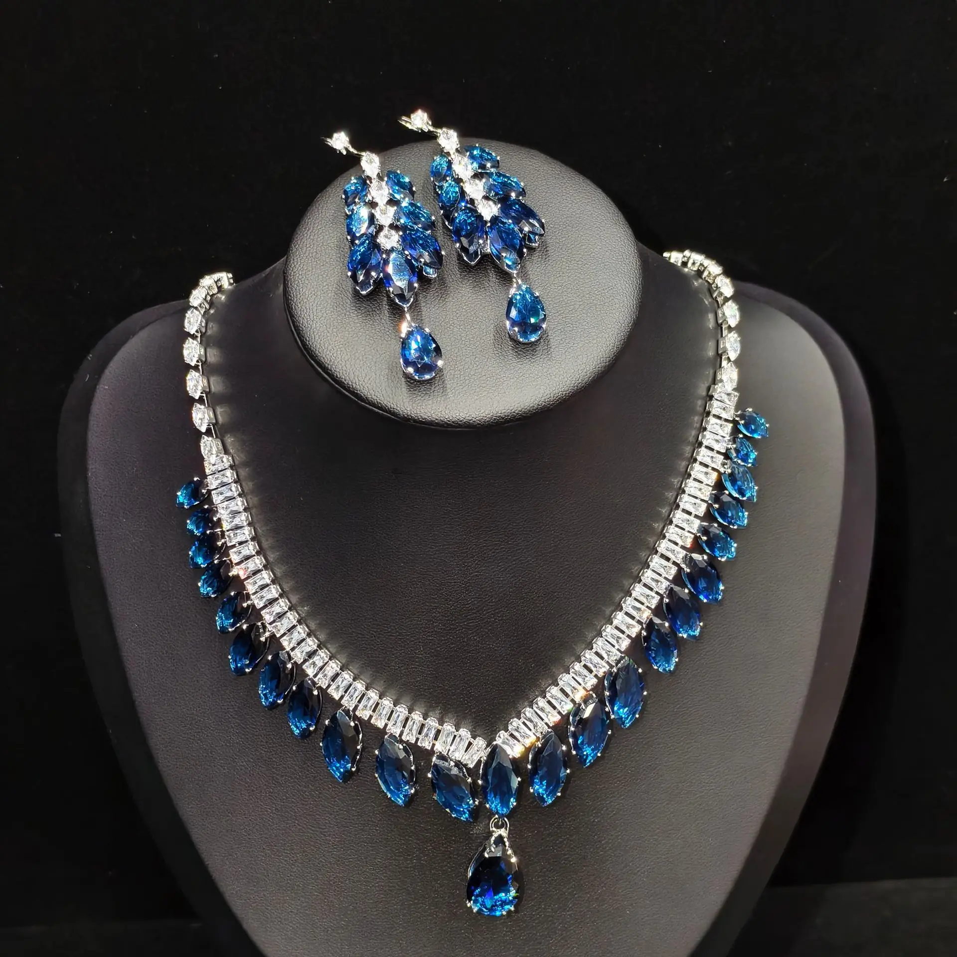 

Heavy Craft Blue Zircon Wheat Ear Jewelry Set, Elegant Tassel Necklace And Earrings Set, Luxury High-end Fashion Jewelry Gift fo
