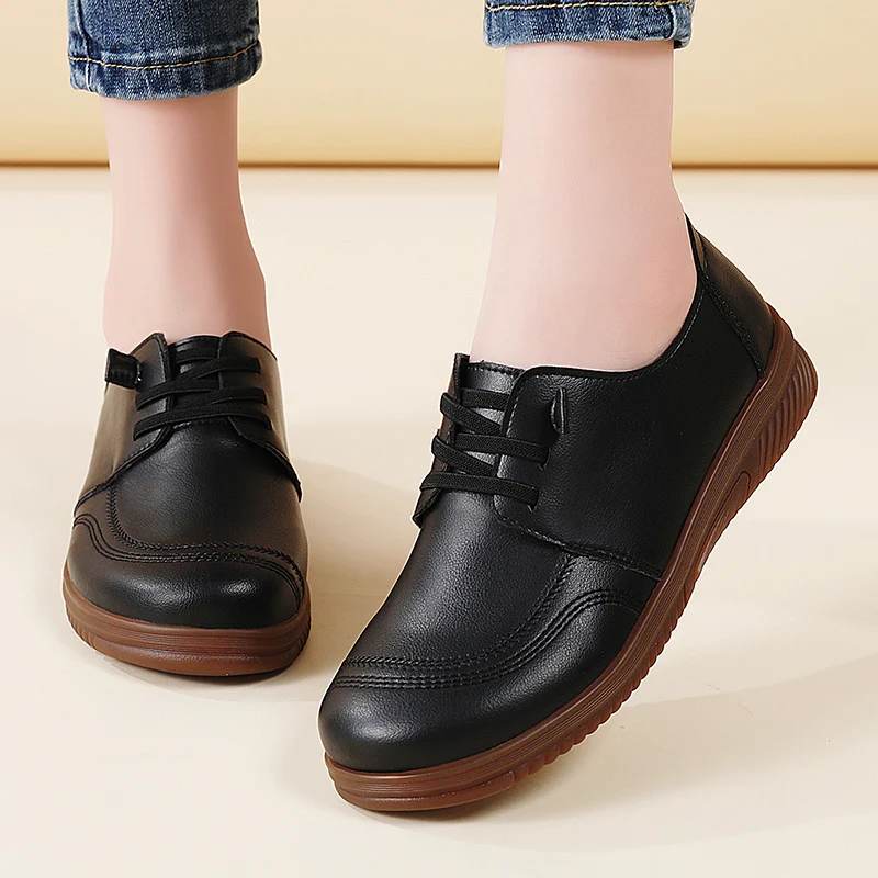 حذاء بدون كعب نسائي، حذاء مشي خفيف الوزن للربيع والصيف، حذاء كاجوال مسطح مسامي، حذاء جلد طبيعي 100%