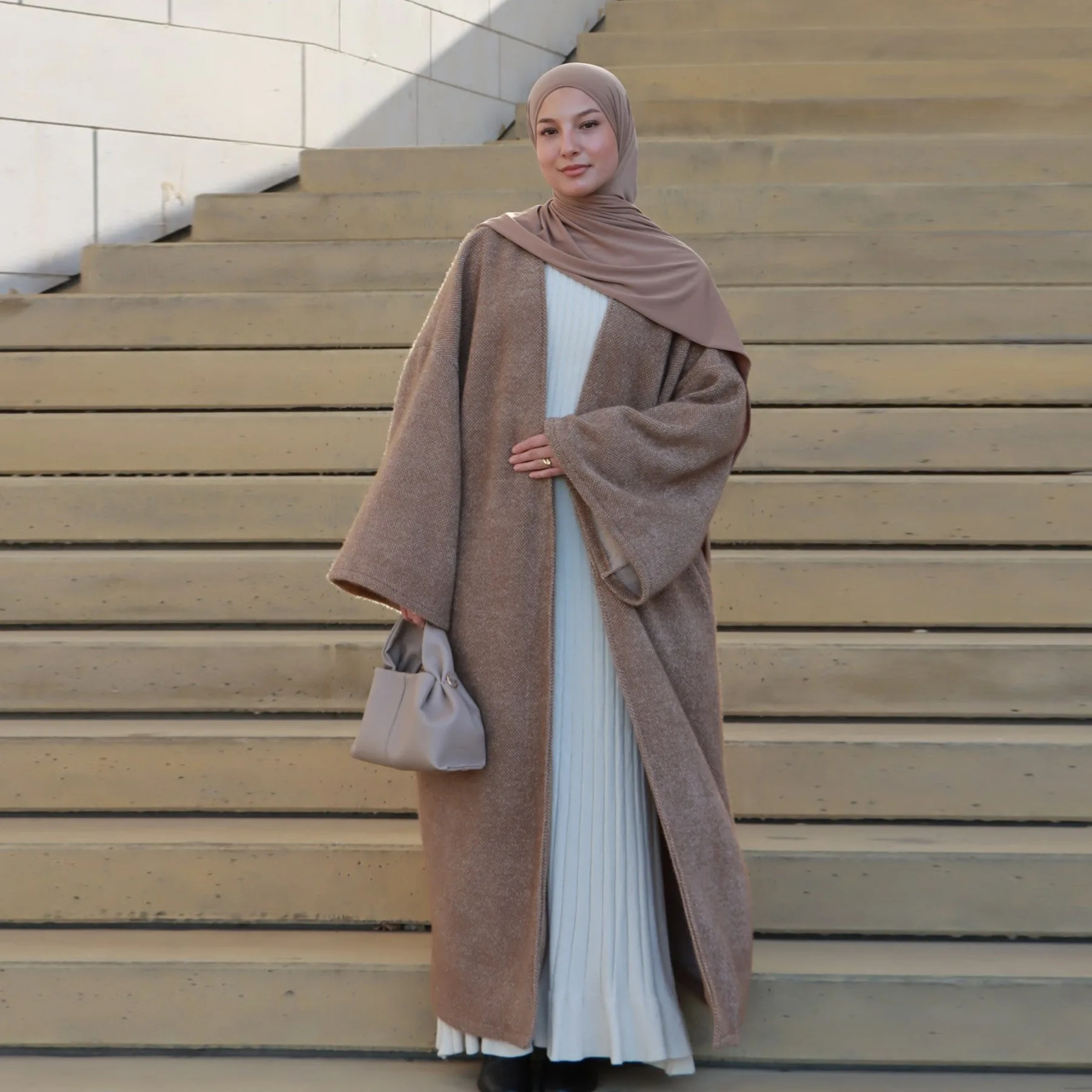 عيد الشتاء المخملية عباية كيمونو سترة معطف مسلم عبايات للنساء دبي الفاخرة قفطان رداء دافئ الملابس الإسلامية التركية تونك