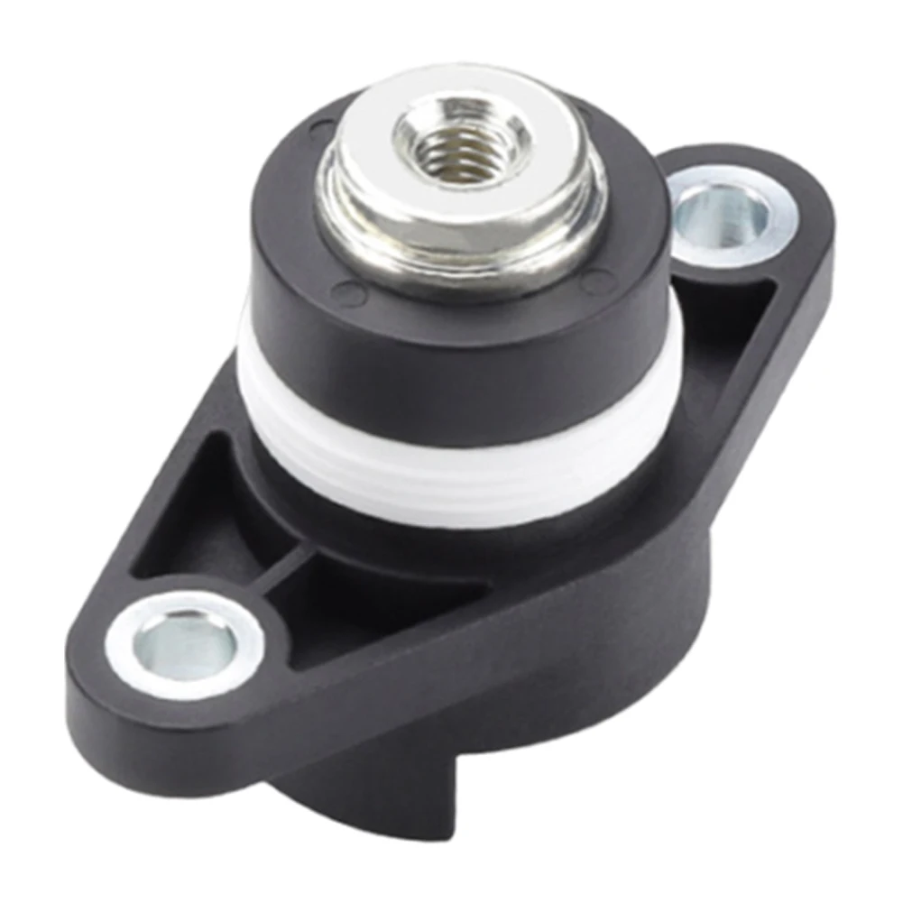 Circuit Efficiency Reliable 150A Brass Terminals Featuring a Design for High Current Connections in Energy Systems