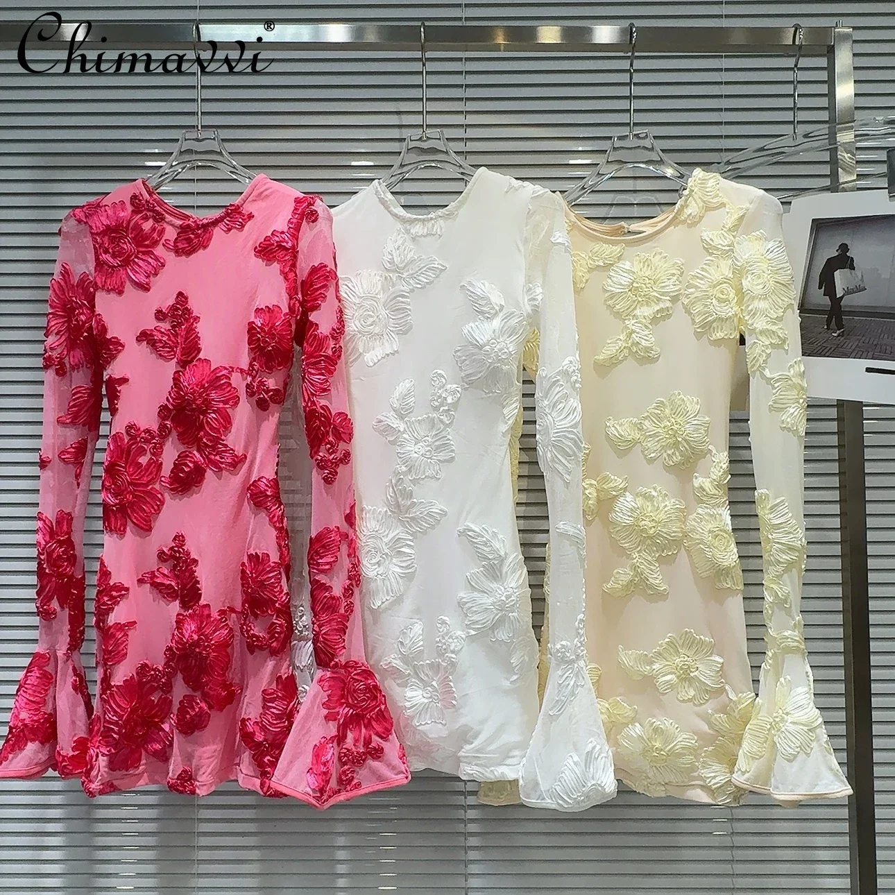 

2024 Spring New Fashion Exquisite Embroidered Flowers Back Hollow Dress Elegant Bell Sleeve Slim-fit Socialite Mini Dresses