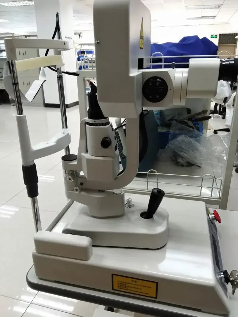 진료소 병원을 위한 저가 안과 수술 기구 Q 스위치 Yag Lser 치료