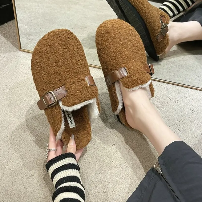 2024 Lambswool Mules Women Belt Buckle Slippers Winter Clogs Shoes Woman Platfoem Cover Toe Plush Fur Slides Outdoor Fuzzy Shoes