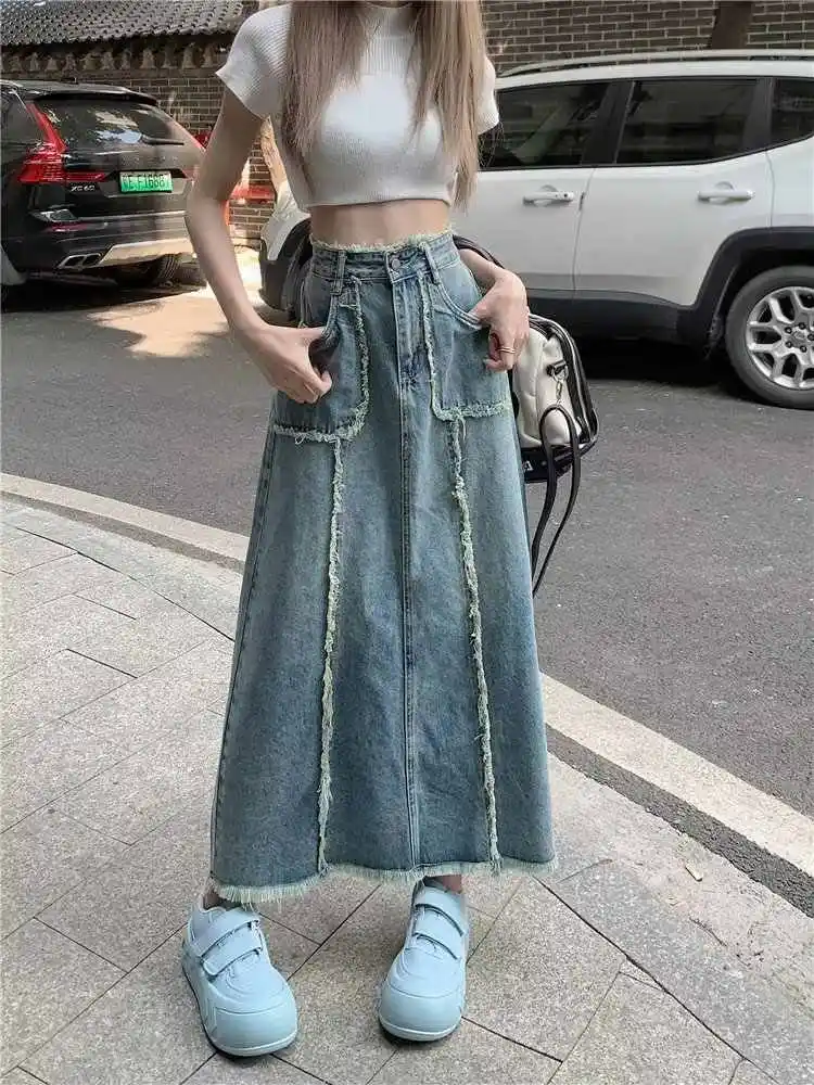 

Women's Raw Edge Splice Denim Skirts Oversized High Waist A-line Skirt 2024 New Ladies Long Jeans Skirt High Street