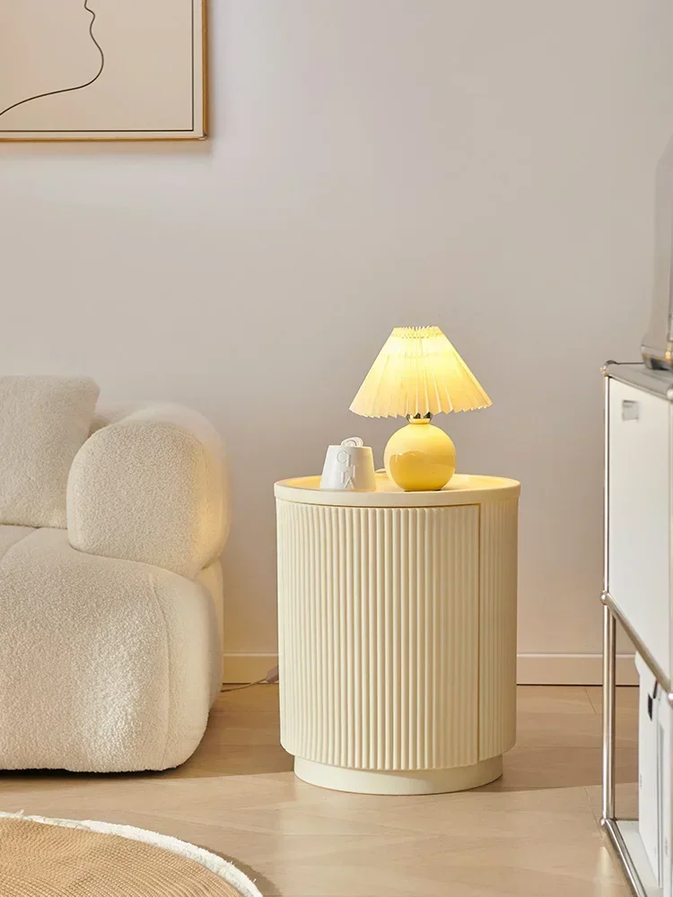 Nordic creme vento mesa de cabeceira luz francesa luxo quarto moderno simples armazenamento circular armário cabeceira móveis