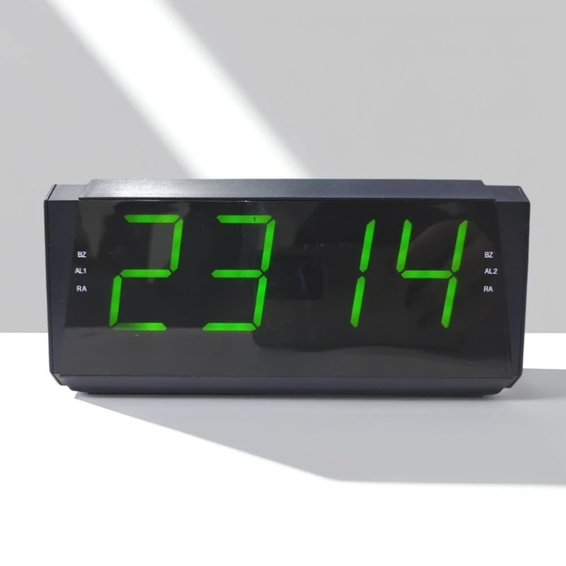 LED digital alarm clock display, radio intelligent multi-function clock mute electronic bedside radio movement