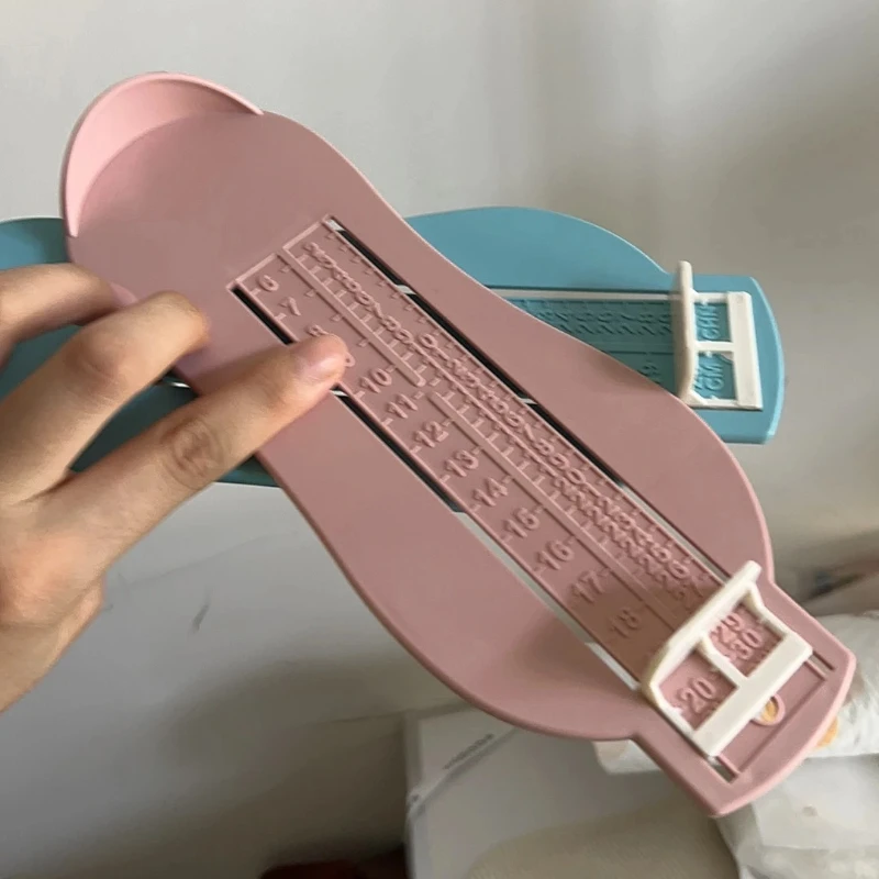 

Montessori Growth Tool Baby Foot Measurer 3Color Scale Design Safe Material Age 06 Suitable