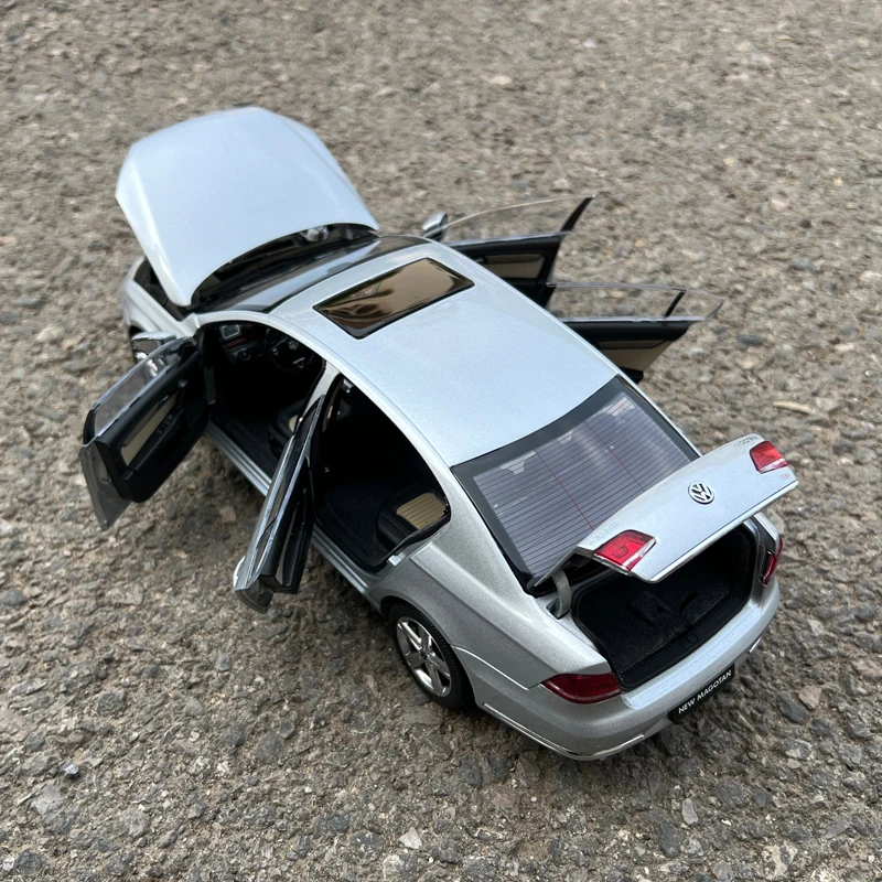 1:18 origineel schaalmodel, Volkswagen VW Magotan 2011 B7L, Europa Passat B7, gegoten model voor verzameling en display