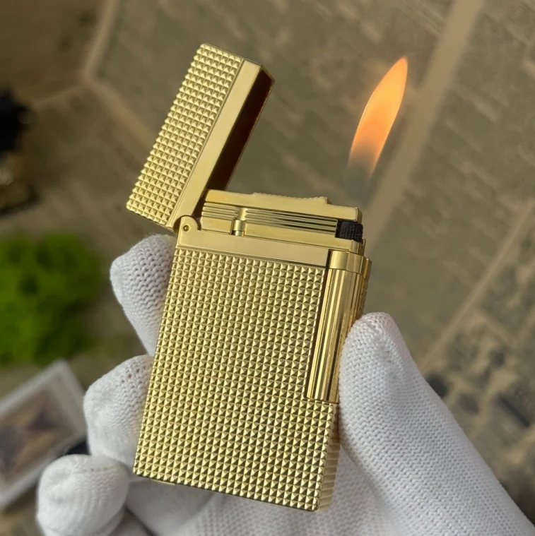 

Retro Metal Gas Lighter Diamond Texture Design Premium Cigar Smoking Tools Cigarette Accessories With Custom Engraving Service