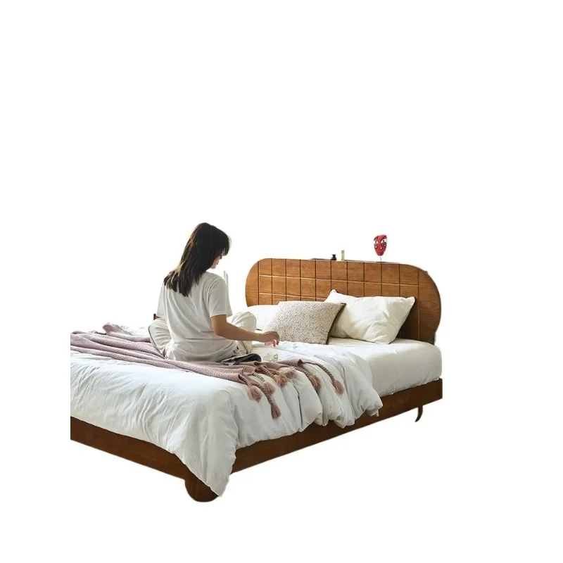 

French medieval full solid wood bed small apartment household double bed American retro 1.8 meters master bedroom
